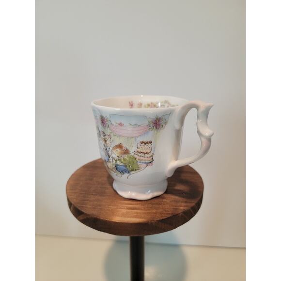 Royal Doulton Brambly Hedge The WEDDING Tea Cup Only 1983 Jill Barklem Box - Picture 8 of 13